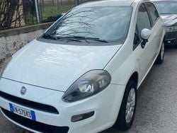 Bianco Usata 2012 Fiat Punto Due volumi | 3000 € (Ottimo prezzo)