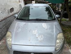 Grigio Usata 2006 Fiat Grande Punto Due volumi | 1500 € (Ottimo prezzo)