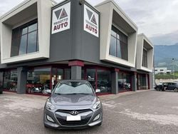 Grigio Usata 2013 Hyundai i30 Tre volumi | 4500 € (Buon prezzo)