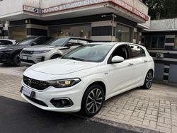 Bianco Usata 2017 Fiat Tipo Lounge Tre volumi | 7900 € (Buon prezzo)