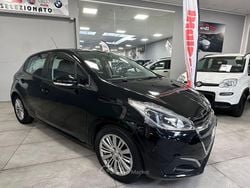 Grigio Usata 2017 Peugeot 208 Allure Due volumi | 7499 € (Buon prezzo)
