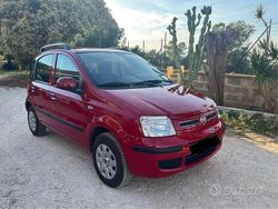 Rosso Usata 2011 Fiat Panda Due volumi | 5500 € (Cara)