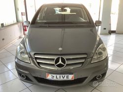 Grigio Usata 2010 Mercedes B180 Monovolume | 7200 € (Molto cara)