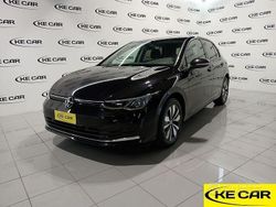 Nero Usata 2023 VW Golf VIII Move Tre volumi | 27.900 € (Cara)