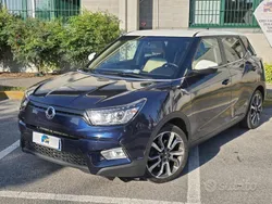 Blu Usata 2016 Ssangyong Tivoli SUV | 5390 € (Super prezzo)