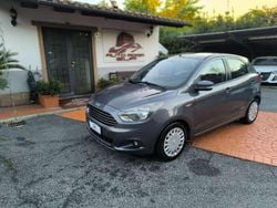 Grigio scuro Usata 2017 Ford Ka Tre volumi | 7980 € (Buon prezzo)