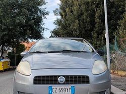 Usata 2006 Fiat Grande Punto Due volumi | 1899 € (Ottimo prezzo)