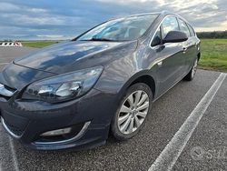 Usata 2015 Opel Astra Cosmo Station wagon | 3400 € (Buon prezzo)