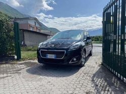 Nero Usata 2016 Peugeot 5008 Monovolume | 8500 € (Buon prezzo)