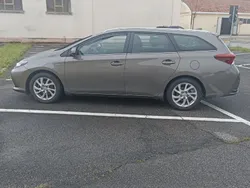 Grigio Usata 2018 Toyota Auris Hybrid Business Edition Station wagon | 13.000 € (Ottimo prezzo)