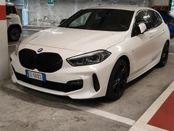 Bianco Usata 2021 BMW 118 M Sport Due volumi | 22.500 € (Buon prezzo)