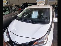Bianco Usata 2017 Toyota Aygo Due volumi | 8000 € (Ottimo prezzo)