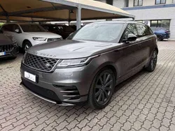 Grigio / metallizzato Usata 2018 Land Rover Range Rover Velar R-Dynamic SUV | 30.900 € (Ottimo prezzo)
