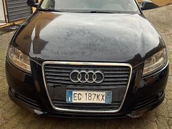 Nero Usata 2010 Audi A3 Ambition Tre volumi | 4900 € (Super prezzo)
