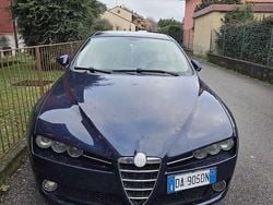 Usata 2006 Alfa Romeo 159 Distinctive Tre volumi | 1750 € (Super prezzo)