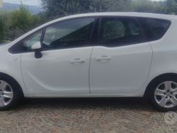 Usata 2014 Opel Meriva Monovolume | 5200 € (Buon prezzo)