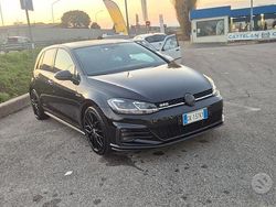 Nero Usata 2017 VW Golf VII GTD Tre volumi | 21.000 €