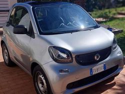 Argento Usata 2016 Smart ForTwo Coupé Passion Due volumi | 8200 € (Super prezzo)
