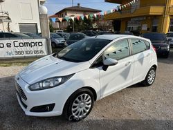 Bianco Usata 2014 Ford Fiesta Titanium Tre volumi | 7400 € (Molto cara)