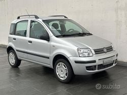 Grigio Usata 2009 Fiat Panda Dynamic Tre volumi | 3000 € (Ottimo prezzo)