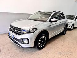 Grigio Usata 2022 VW T-Cross R-line SUV | 19.999 € (Buon prezzo)