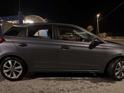 Usata 2016 Hyundai i20 Active Due volumi | 7400 € (Ottimo prezzo)