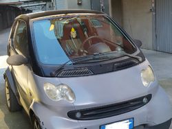 Grigio Usata 2004 Smart ForTwo Coupé Coupé | 2000 € (Ottimo prezzo)