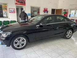 Nero Usata 2018 Mercedes C220 Exclusive Tre volumi | 25.000 € (Buon prezzo)