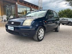 Blu Usata 2003 Ford Fusion Due volumi | 2490 € (Buon prezzo)