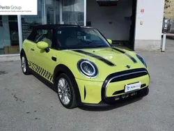 Giallo int Usata 2022 Mini Cooper Cabriolet Classic Cabrio | 25.800 € (Buon prezzo)