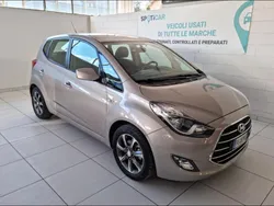 Grigio Usata 2017 Hyundai ix20 Classic Monovolume | 10.400 €