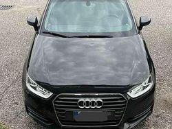 Usata 2015 Audi A1 Sportback S-Line Due volumi | 12.500 € (Cara)