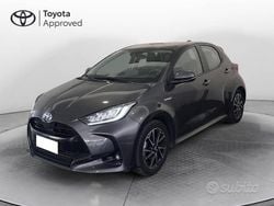 Grigio Usata 2020 Toyota Yaris Hybrid Trend Tre volumi | 17.900 € (Buon prezzo)
