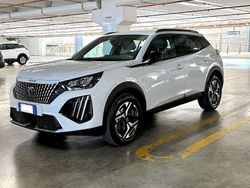 Bianco Usata 2024 Peugeot 2008 Allure SUV | 23.500 € (Buon prezzo)