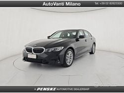 Nero Usata 2022 BMW 320e Efficient Dynamics Tre volumi | 26.970 € (Ottimo prezzo)