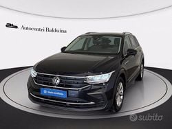 Nero perla Usata 2024 VW Tiguan Life SUV | 29.900 € (Buon prezzo)