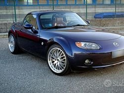 Blu/azzurro Usata 2009 Mazda MX5 High Cabrio | 18.500 €