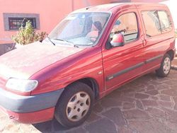 Rosso Usata 2000 Citroën Berlingo Monovolume | 2300 €