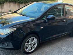 Nero Usata 2009 Seat Ibiza Style Tre volumi | 4950 € (Buon prezzo)