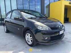 Nero Usata 2006 Renault Clio II Due volumi | 1550 € (Super prezzo)