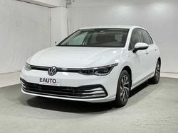 Bianco Usata 2021 VW Golf VIII Style Tre volumi | 23.300 € (Buon prezzo)