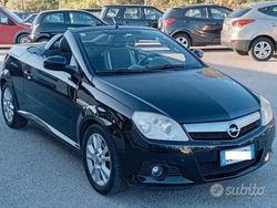 Nero Usata 2007 Opel Tigra Cabrio | 2500 € (Cara)