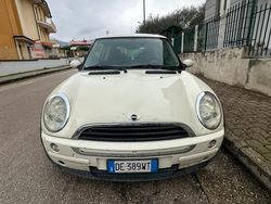 Usata 2006 Mini One D Due volumi | 2500 € (Super prezzo)