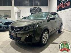 Grigio Usata 2019 Peugeot 3008 Active SUV | 13.500 € (Buon prezzo)