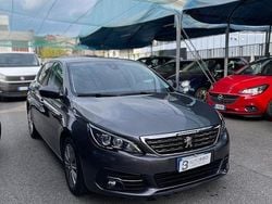 Grigio Usata 2021 Peugeot 308 Allure Tre volumi | 9900 € (Buon prezzo)