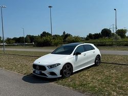 Usata 2018 Mercedes A200 AMG Tre volumi | 22.500 € (Buon prezzo)