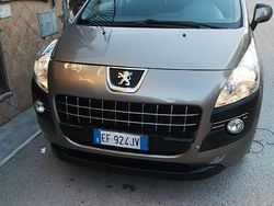 Usata 2010 Peugeot 3008 Monovolume | 2700 €