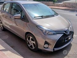 Usata 2015 Toyota Yaris Hybrid Due volumi | 8000 € (Buon prezzo)