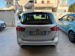 Usata 2015 Ford B-MAX Monovolume | 7550 € (Buon prezzo)