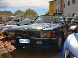 Blu/azzurro Usata 1986 Mercedes SL500 Cabrio | 56.000 €